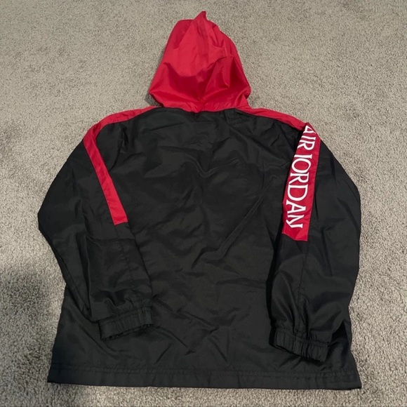 Jordan Windbreaker Jacket - Picture 4 of 4